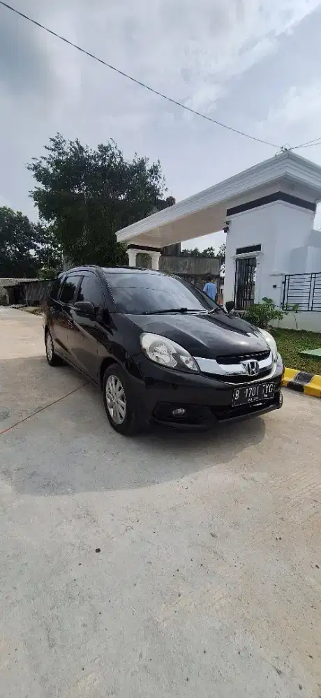 Mobilio e cvt matic 2014