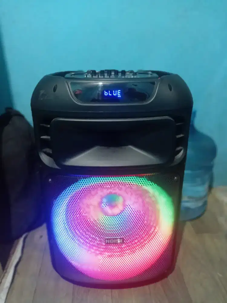 Speaker Noise 899 series