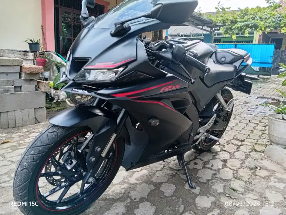 Yamaha R 15 (V3)