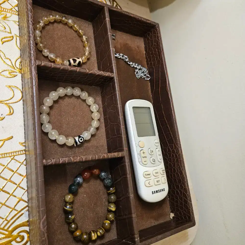 Kotak Perhiasan Ace Hardware