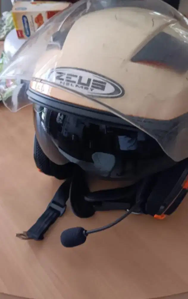 Helm Zeus oranges+intercom