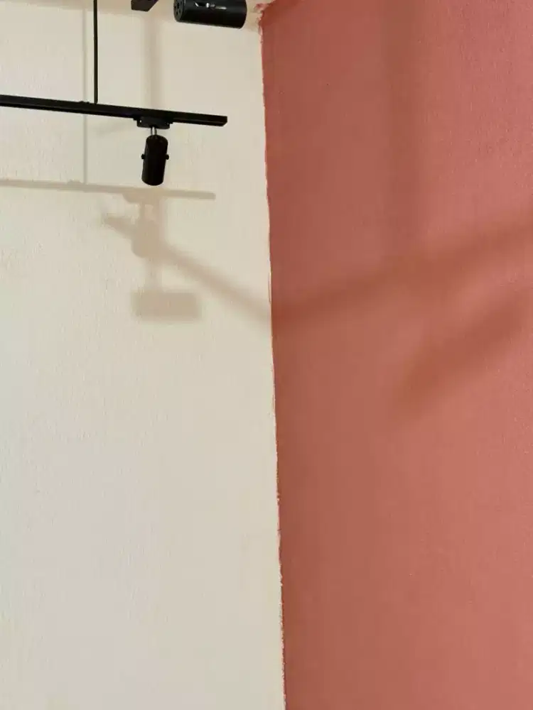 Tukang cat dan tukang harian