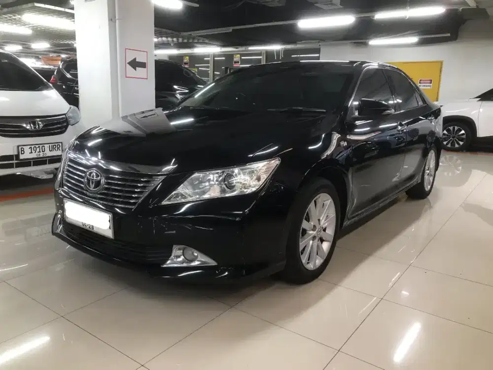 toyota camry 2013 at 2.5 V siap pakai