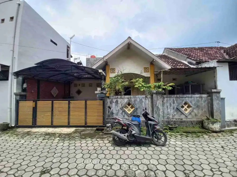 Dijual Rumah Gentan Pajang Solo