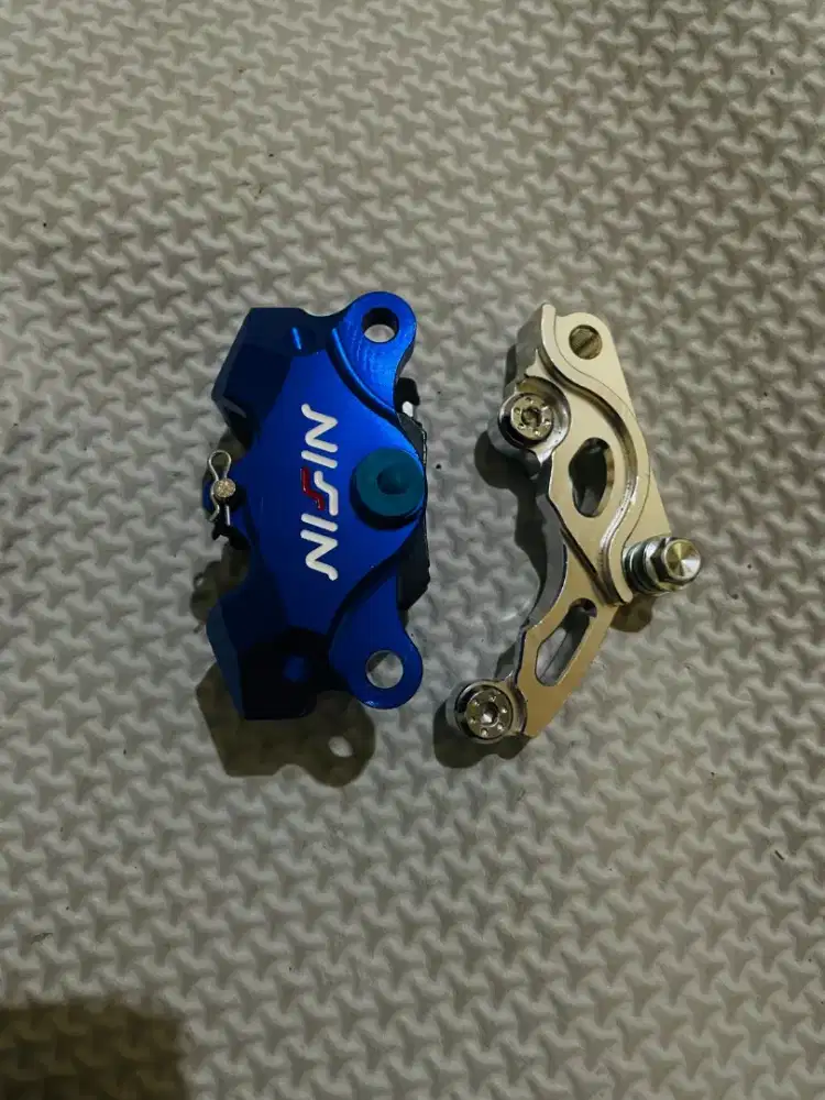 Kaliper + breket motor universal