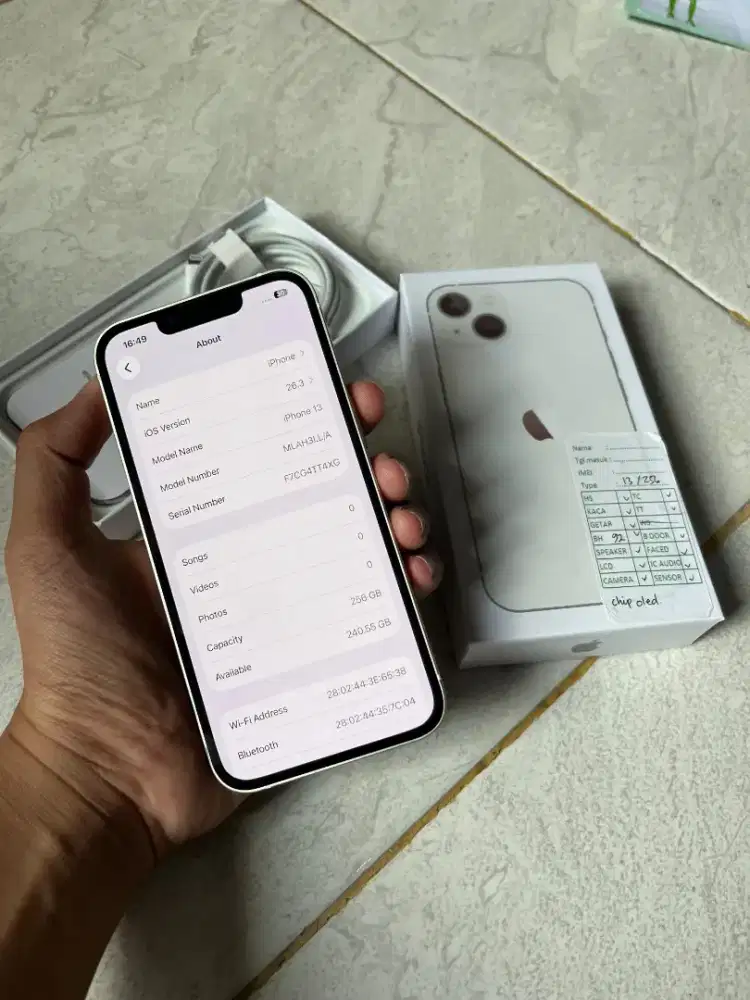IPhone 13 256GB fulset mulus paket lebaran