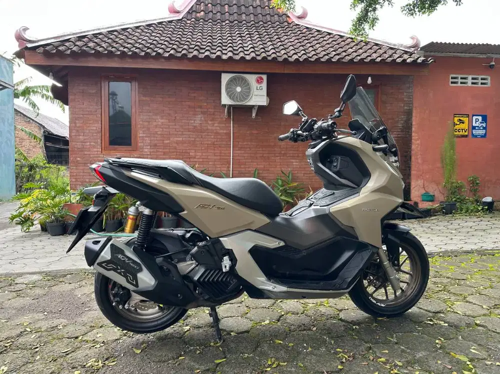 HONDA ADV 160 ABS 2024 – KM 8,000an | ISTIMEWA | SIAP MUDIK LEBARAN