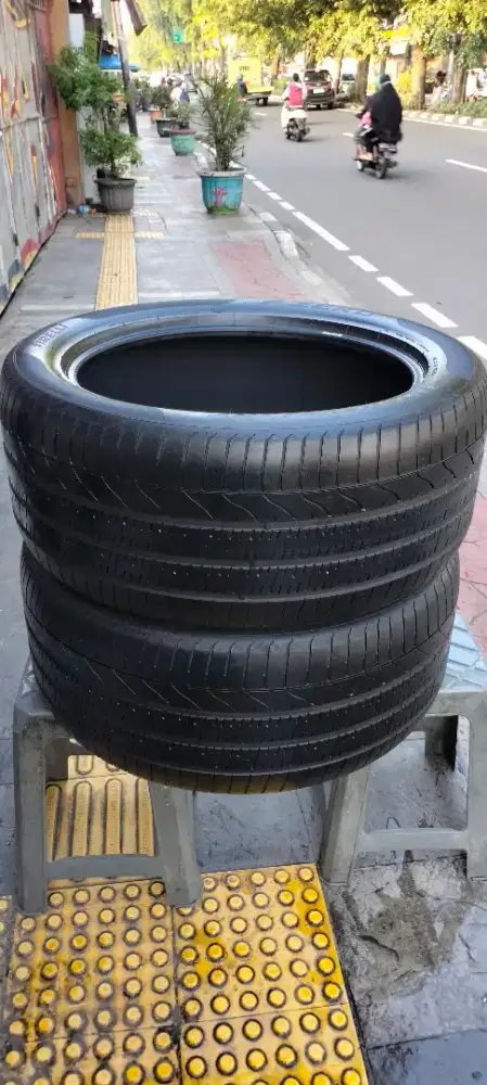 Mj ban 315/40/R21 Pirelli P Zero Made in USA 2pcs 2024 mlus hub Wa