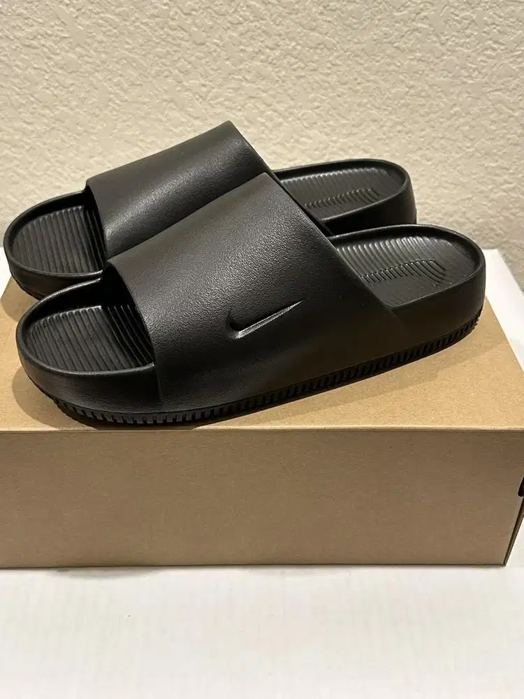 Nike Calm Slide