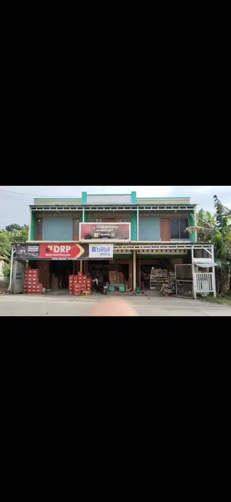 Dijual tanah + bangunan