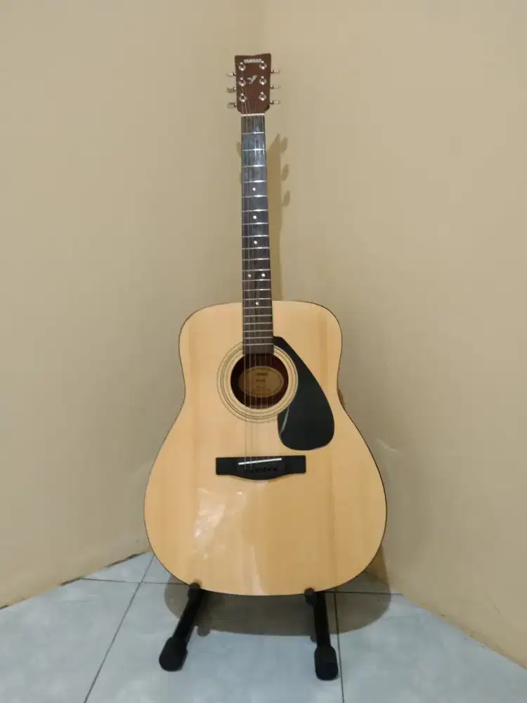 Gitar Yamaha f310