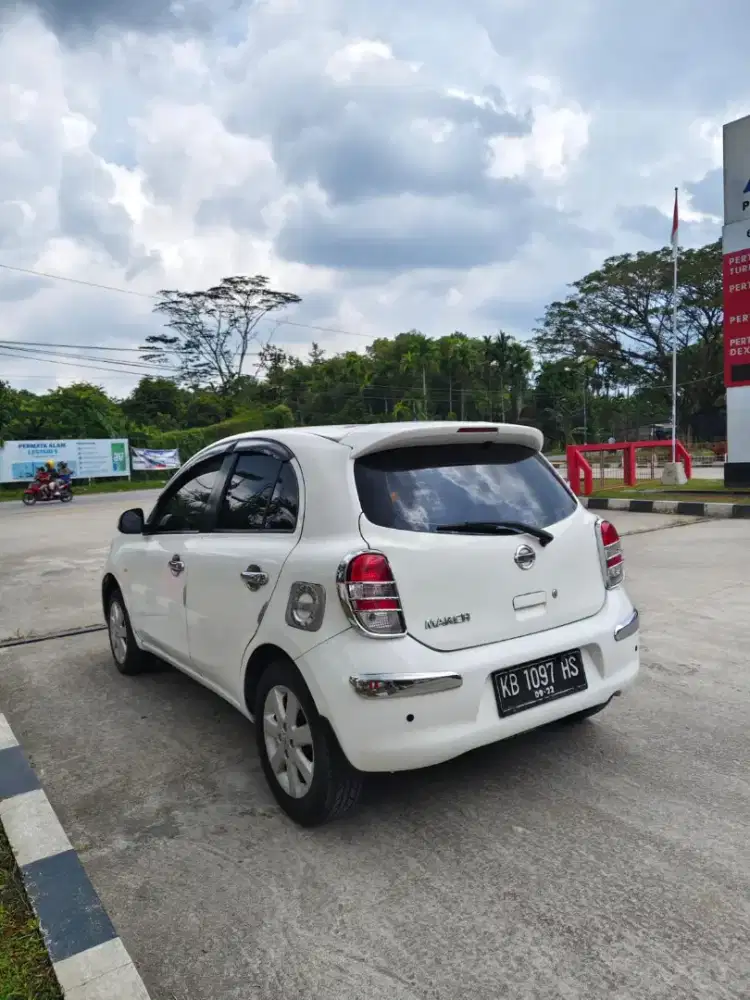 Nissan march 2012 manual