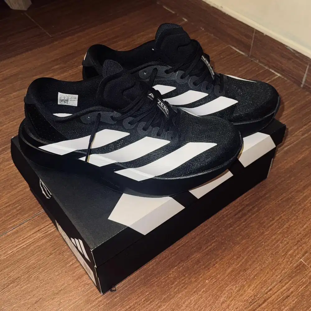 Sepatu Running Adidas Adizero Evo SL