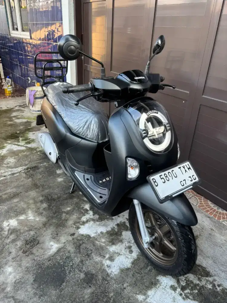 HONDA SCOOPY KEYLESS TAHUN 2025