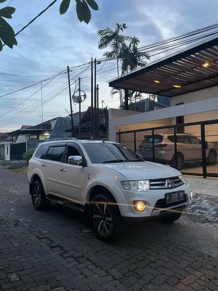 Pajero Sport Dakar pol H asli perorangan, penampilan sudah model VGT