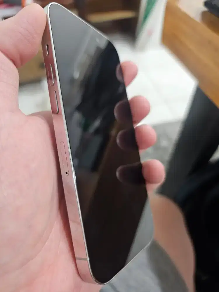 iphone 14 pro 128 RESMI mulus pemakaian pribadi