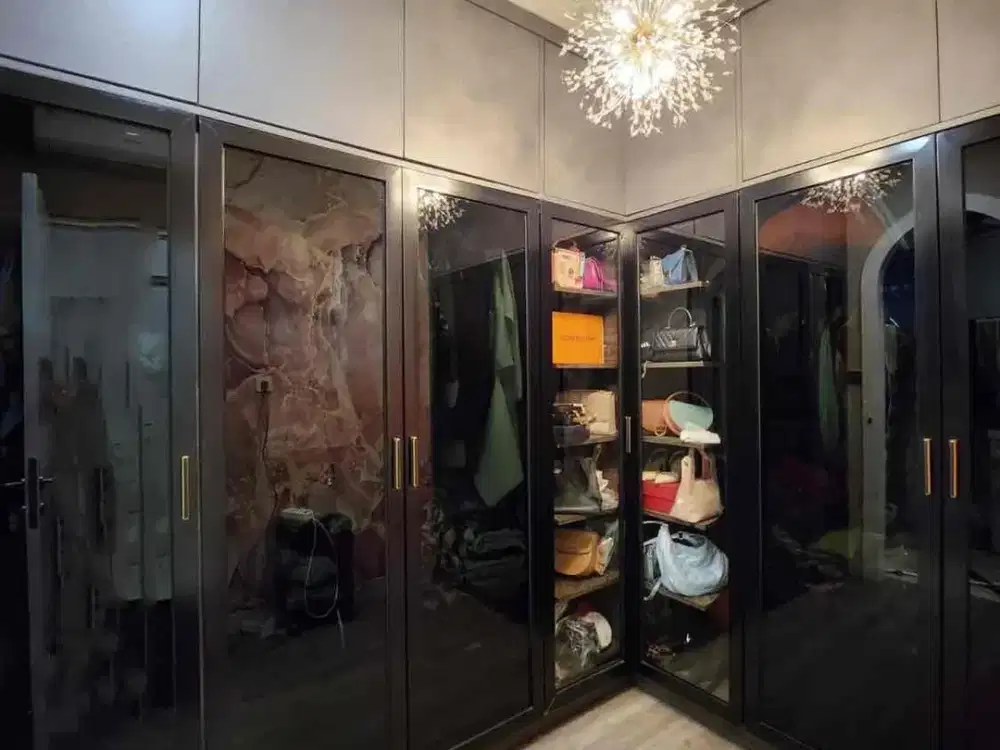 DIJUAL CEPAT RUMAH FULL FURNISHED INTERIOR CANTIK CLUSTER MARTINEZ GADING SERPONG