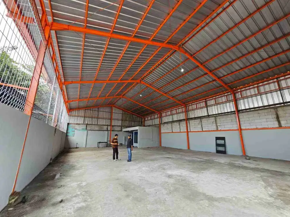 Disewakan Gudang di Pangkalan 2 Narogong Bekasi.


LT 400 mtr
Lb 240 mtr
Akses kontener 40 ft



Harga sewa 200 jt nego