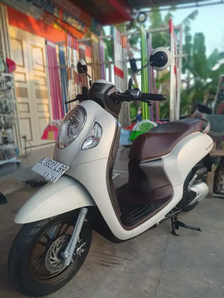 HONDA SCOOPY 2023