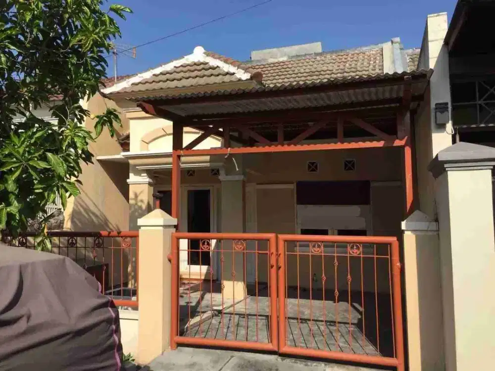 Dijual Rumah di Wiguna Selatan