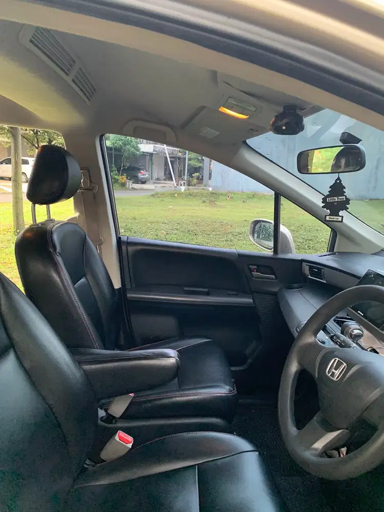 Honda Freed 2014 Bensin