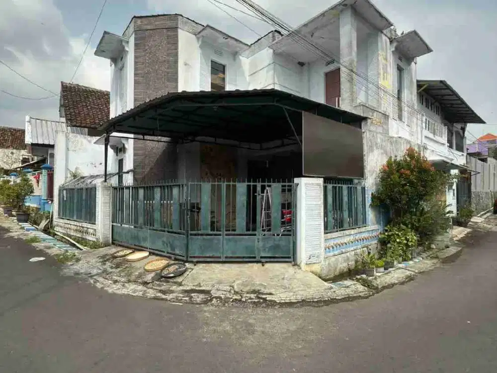 lelang rumah 2 lantai ds sumberngepoh lawang malang