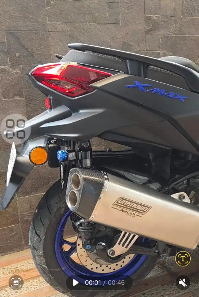 Knalpot Unknown Project Custom Dual Exit Carbon Xmax