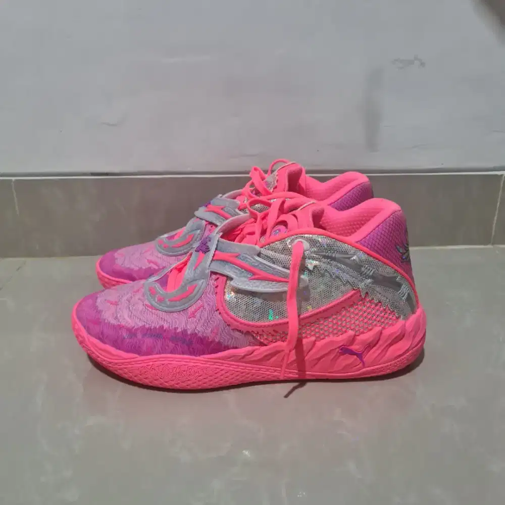 PUMA MB.05 World Tour