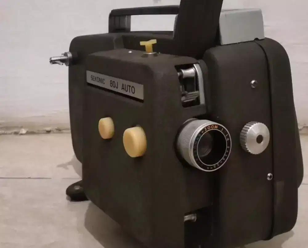 Proyektor sekonic 80 j auto