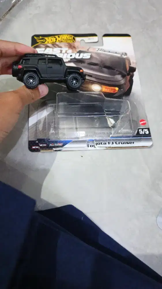Hotwheels premium toyota dj cruiser bekas sudah terbuka