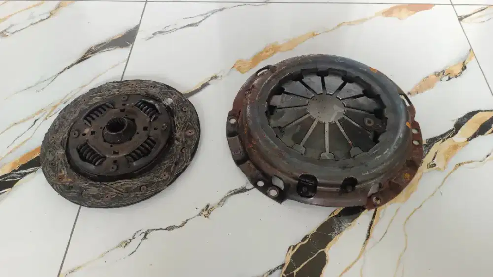 Kopling set Daihatsu sirion 2019