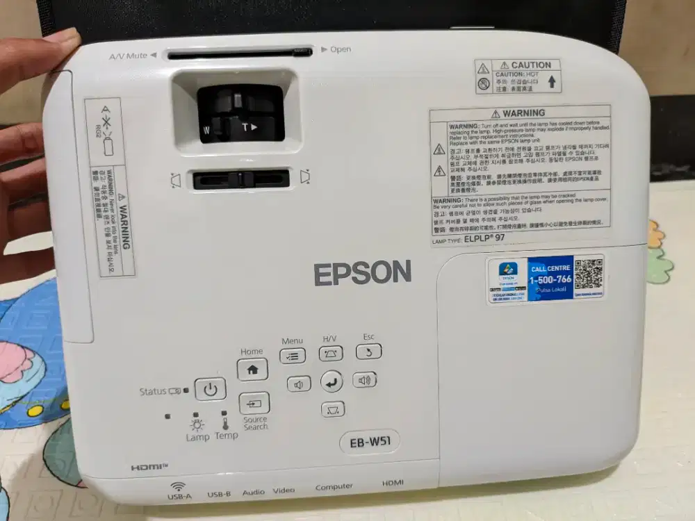 Proyektor Epson Eb W51 4000 lumens resolusi wxga