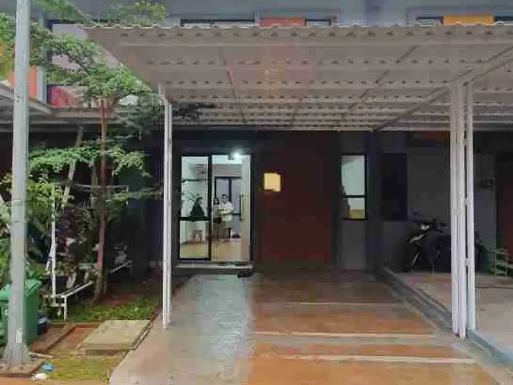DISEWAKAN RUMAH DEKAT UPH CENDANA PLACE, LIPPO KARAWACI