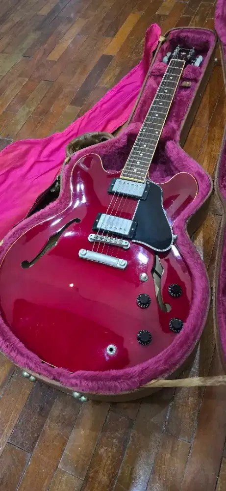 Gibson ES 335 Cherry Red DOT USA 1999