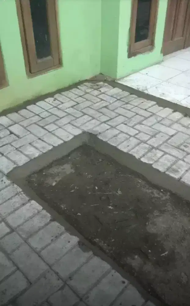 Jasa pasang paving maupun plus bahan