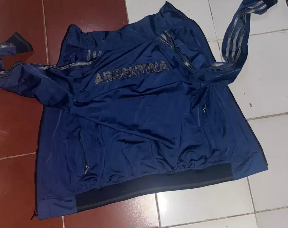 Masih baru lengan aman