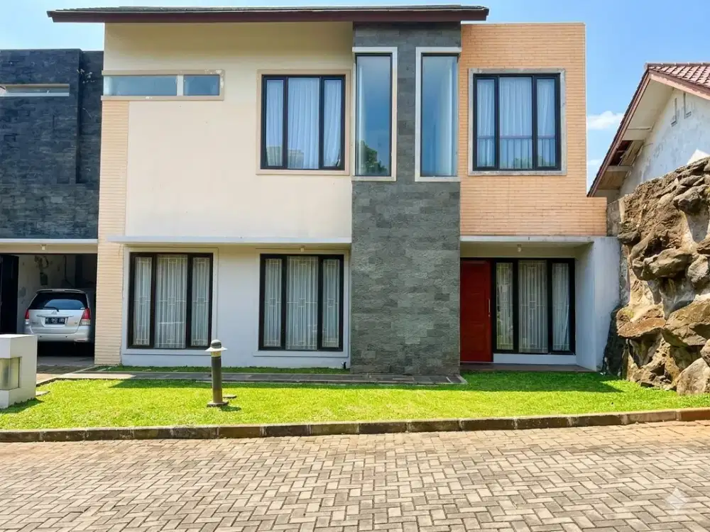 rumah cantik siap huni dala cluster strategis nempel sektor 9 bintaro