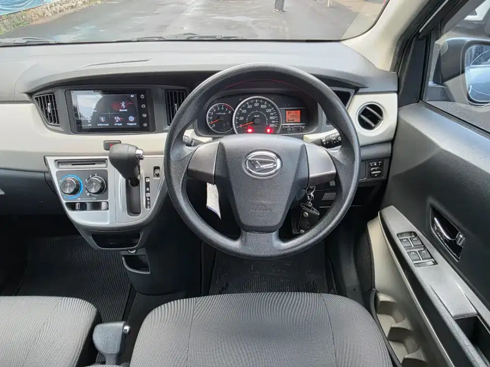 Daihatsu Sigra R Matic 2020 Dp 5 Juta Facelift