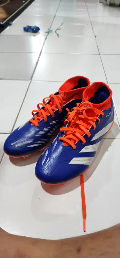 SEPATU BOLA - ADIDAS PREDATOR 24 LEAGUE SOCK FG ADVANCEMENT IF6337