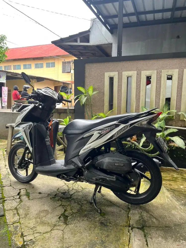 Jual Cepat Vario 125 kzr 201210