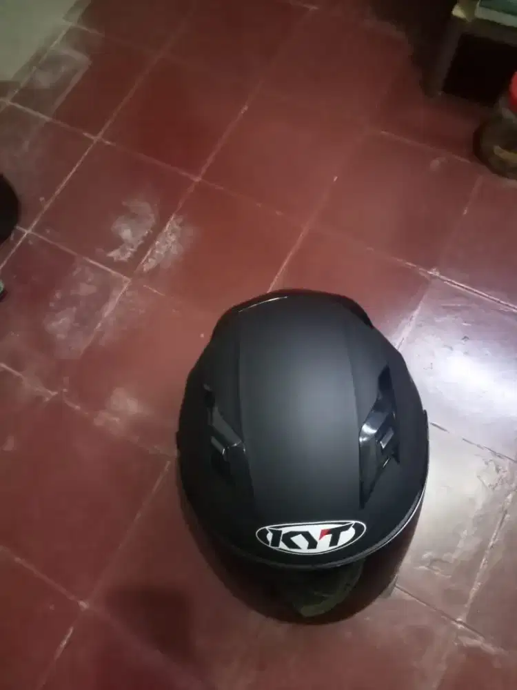 Jual aj helm KYT r10