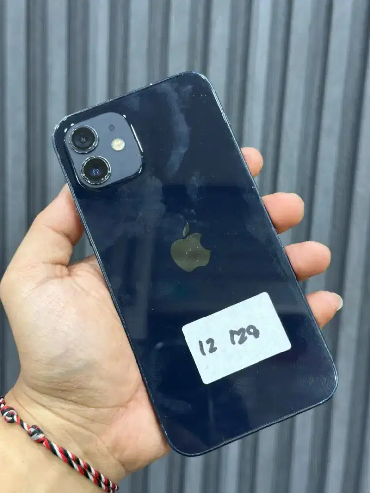 iPhone 12 128Gb Fullset Nominus