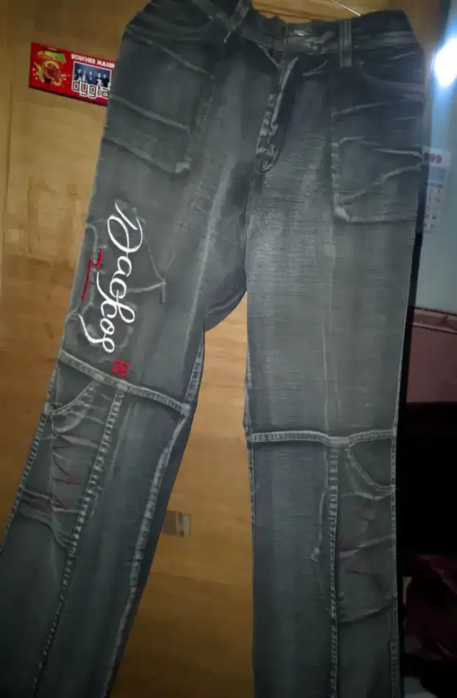Celana Jeans oversize DAOKOS