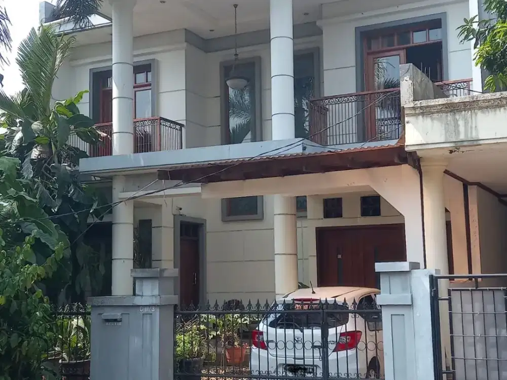 Rumah di Taman Bougenville Estate, Jatibening, Bekasi