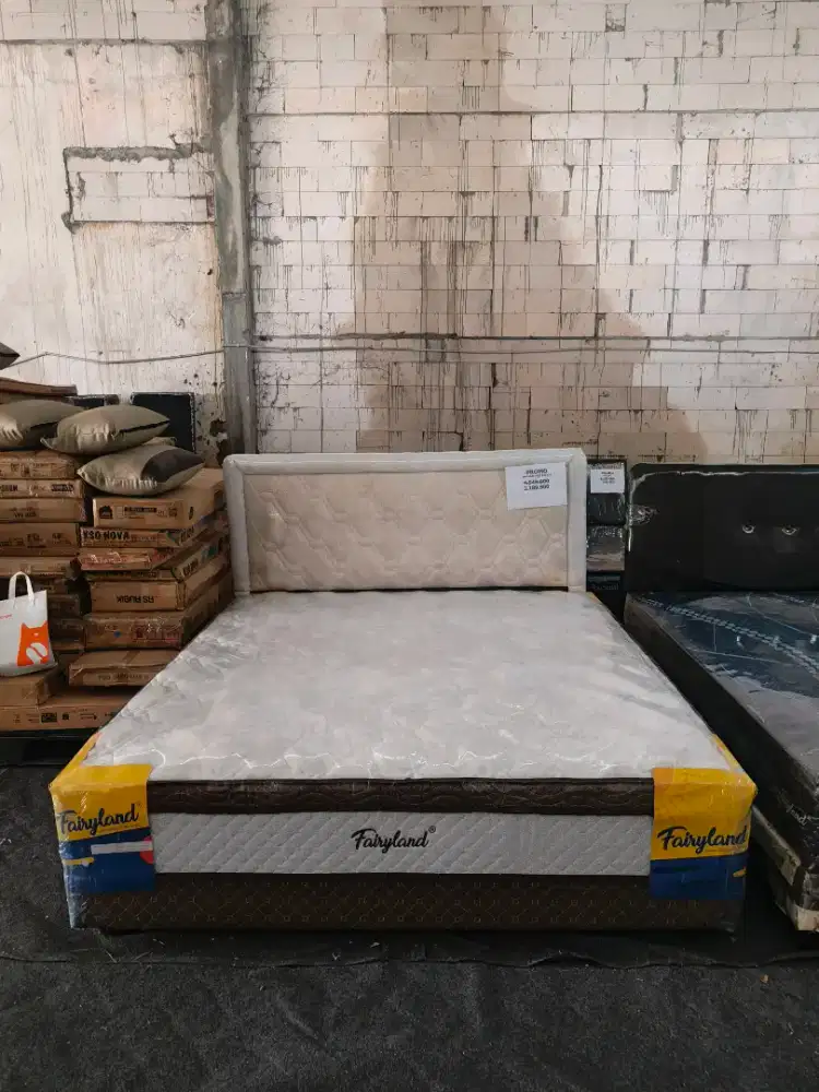 Springbed Pocket Set Divan Sandaran ukuran 180cm