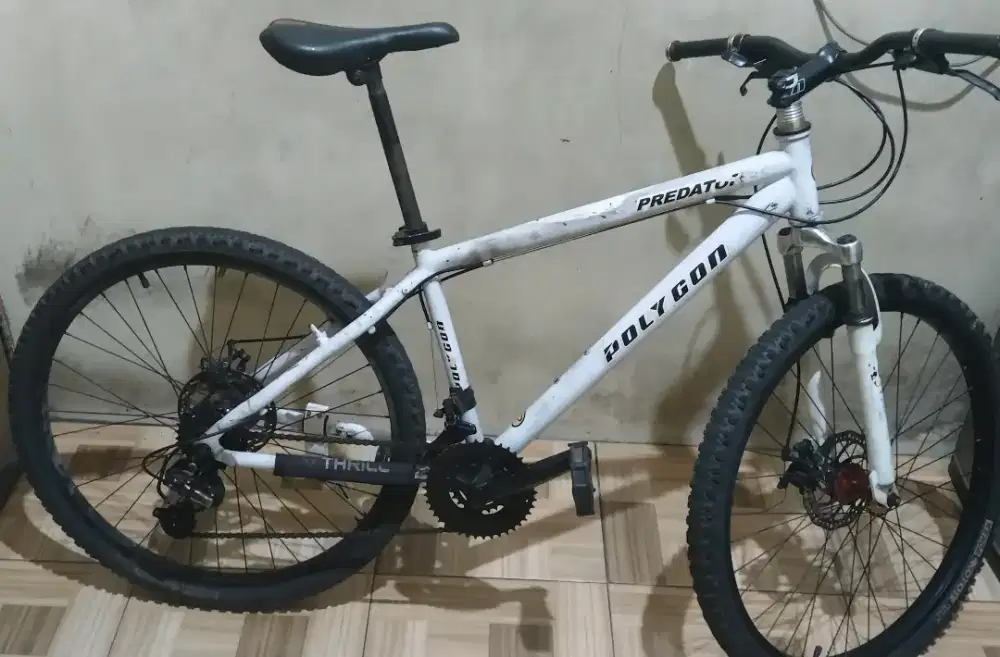 Dijual sepeda gunung  MTB Polygon 24 tipe predator