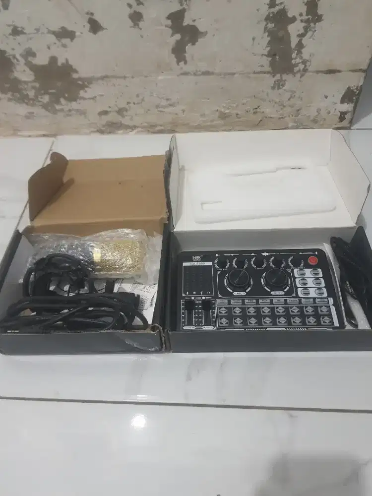 Soundcard dan Mic Condenser Baru