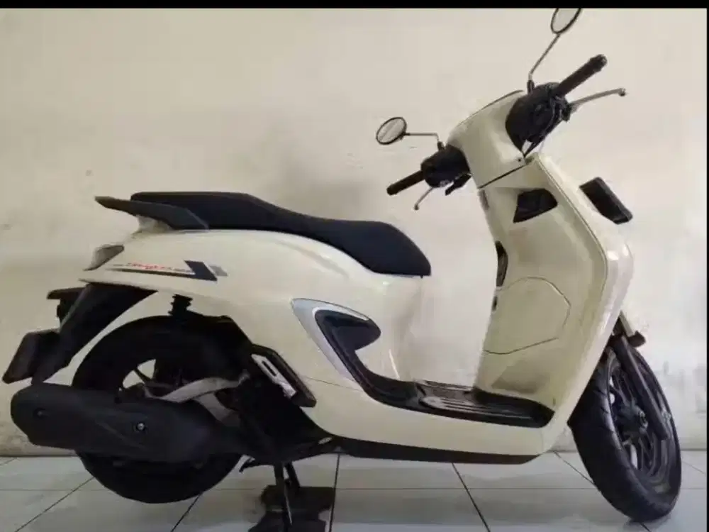 Honda Stylo 160 CBS 2025