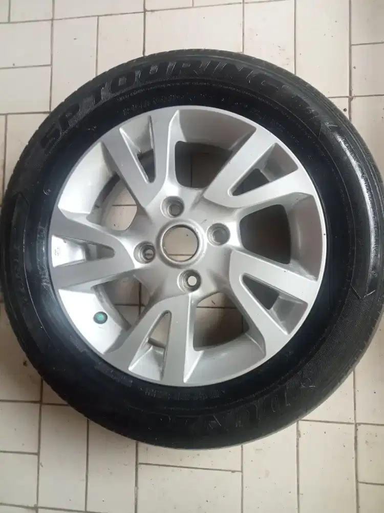 Velg Grand Livina R15 satu buah