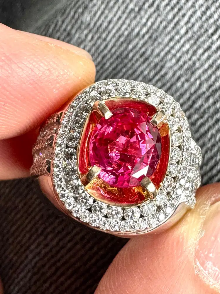 Natural Padparacha Saphire 2.34 ct Ring Gold Diamond Lama